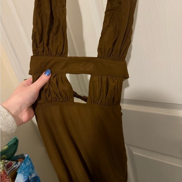 NWT Superdown Levi Brown Backless Plunge Halter Dress - Picture 3 of 9